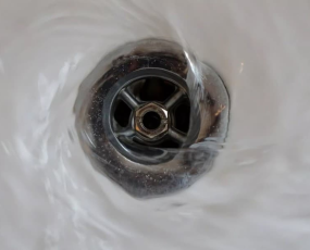 5 nguyên nhân phổ biến gây nghẹt cống trong nhà phố và cách khắc phục đúng