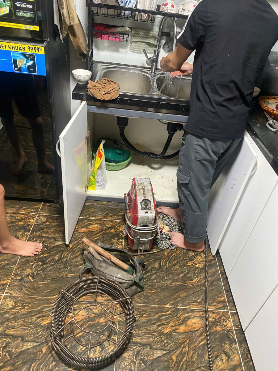 thông tắc bồn rửa chén tphcm